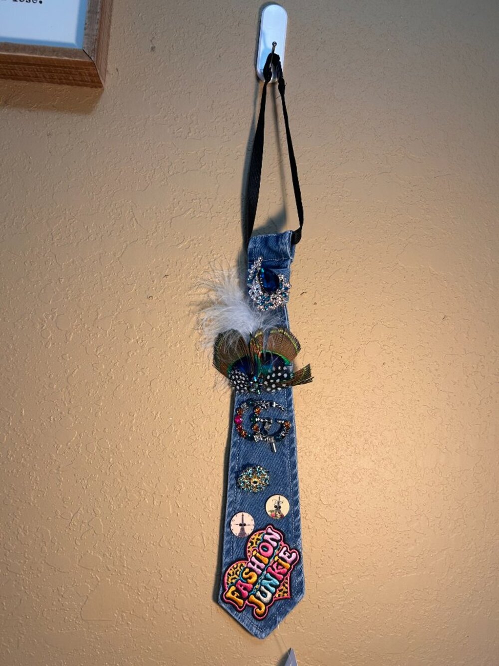 Handmade Upcycled Denim Necktie Necklace Fashion Junkie Statement Accessory - Picture 6 of 6